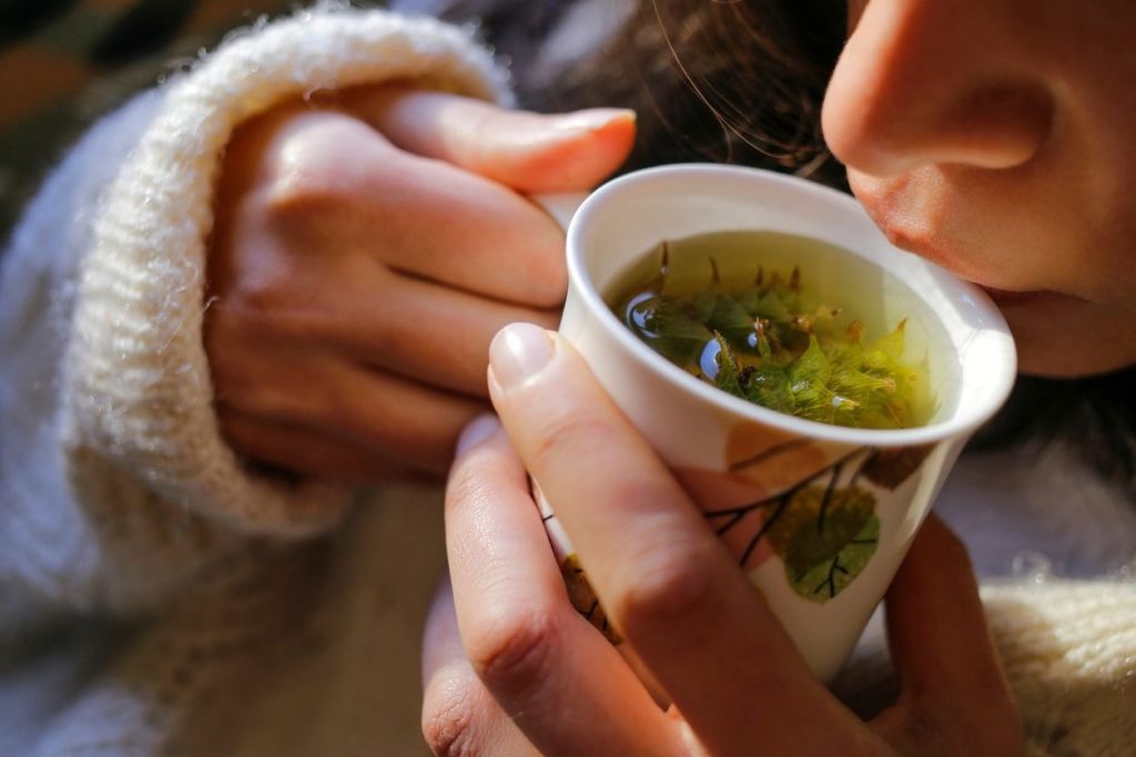 Quelle est la meilleure plante en tisane contre le stress ?